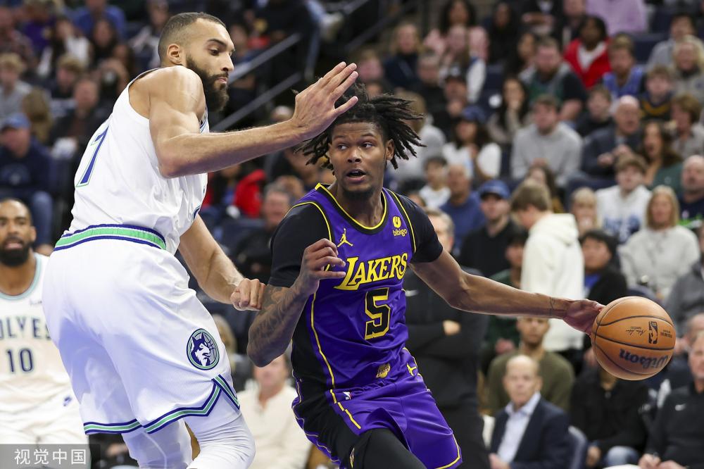 承包商的过 承包商的过